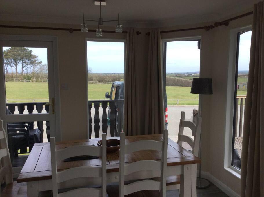 Marios Lodge Padstow Εξωτερικό φωτογραφία